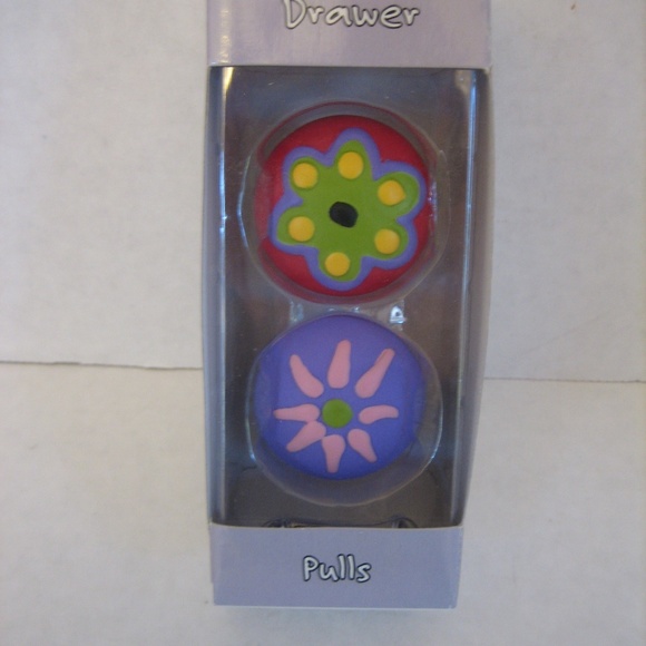 Fiesta Girl Floral Drawer Pull/Hook Set of 2 NWIB - Picture 4 of 5